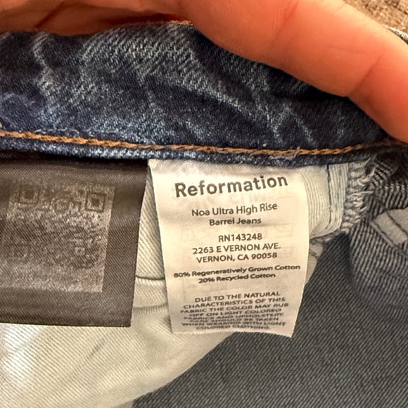 Reformation Women's Noe High Rise Barrel Jeans in Blue - Picture 3 of 7